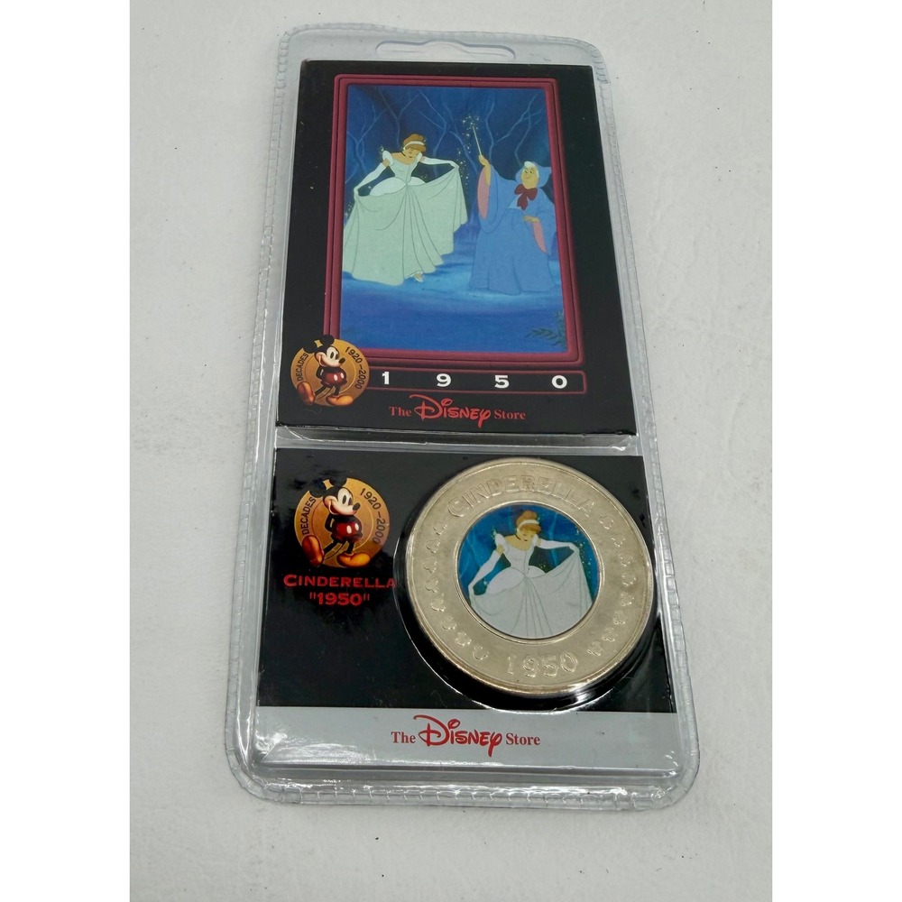 Disney Decades Coin & Card Cinderella 1950 Disney Store Princess New Collectible